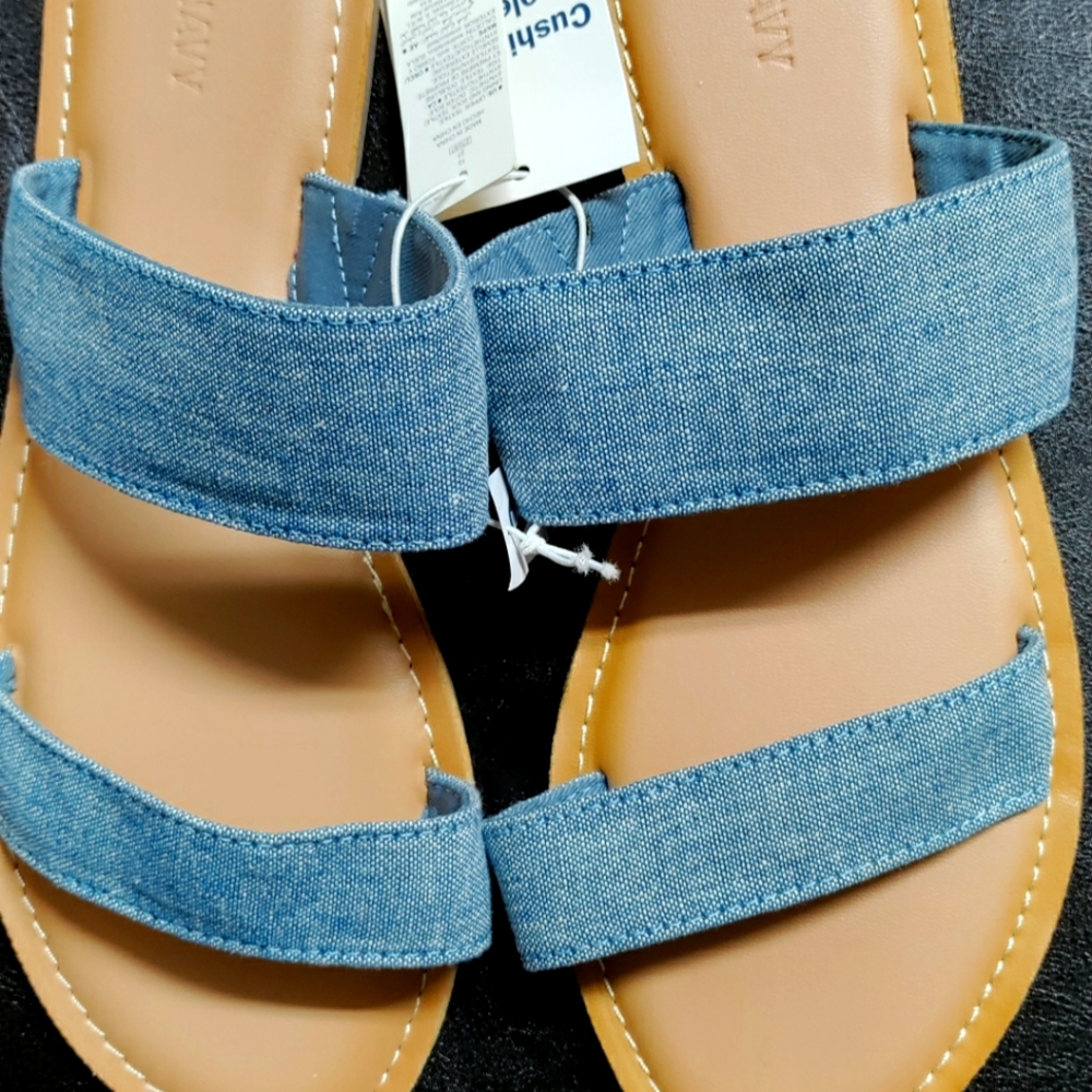 Sandal